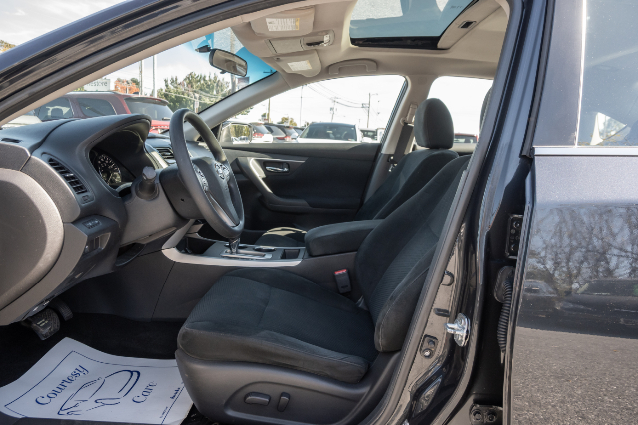 Nissan Altima 4dr Sdn I4 2.5 S 2015