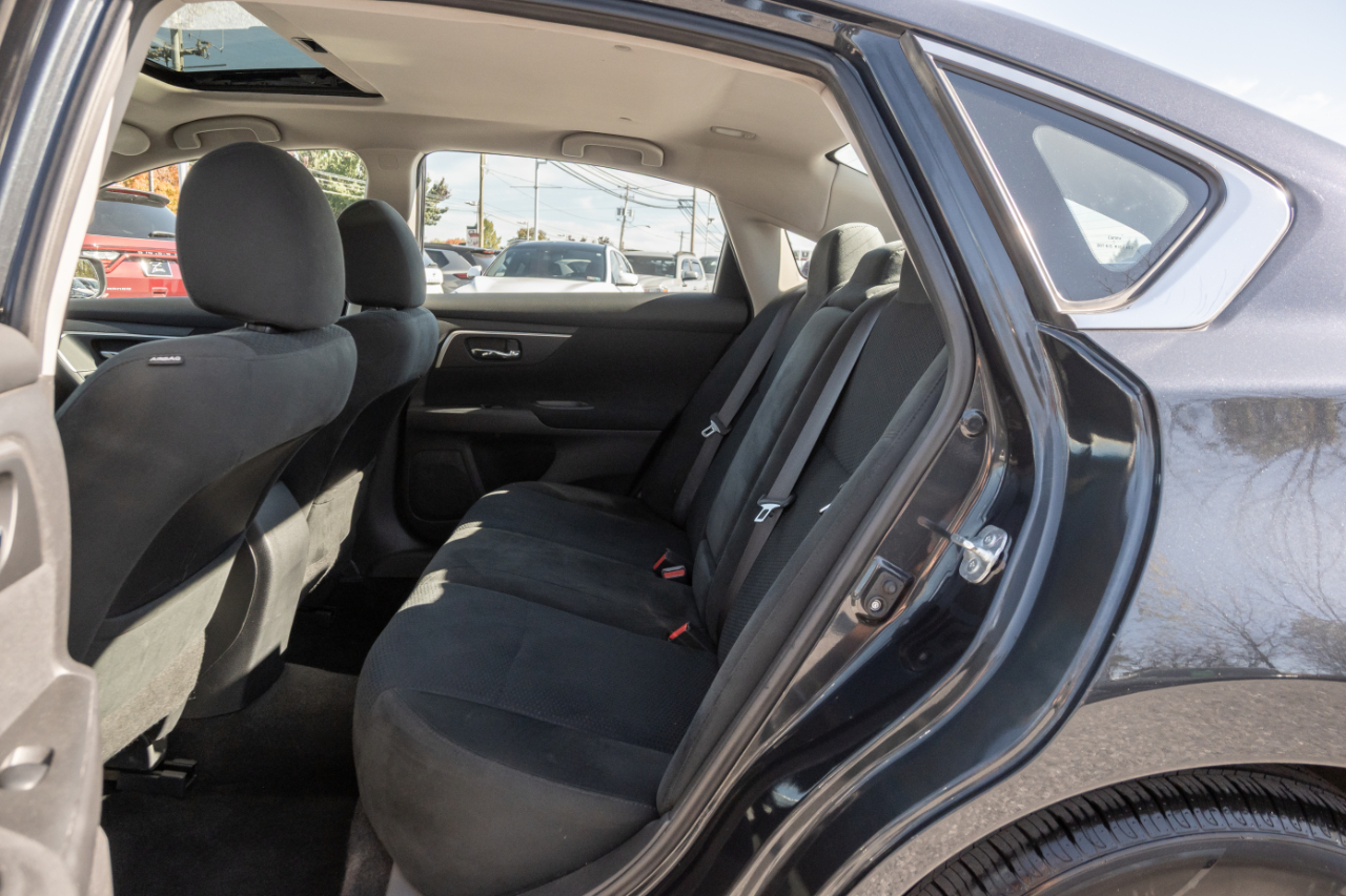 Nissan Altima 4dr Sdn I4 2.5 S 2015