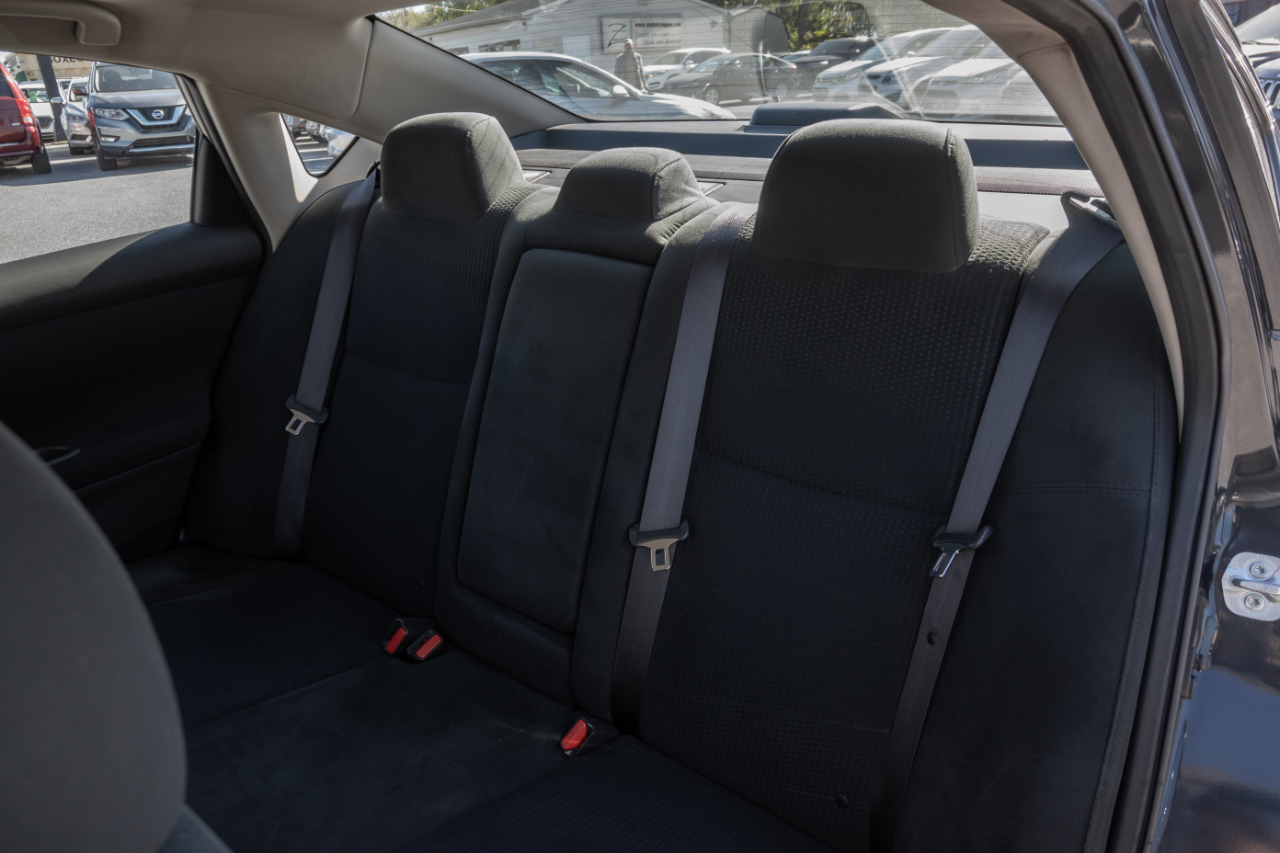 Nissan Altima 4dr Sdn I4 2.5 S 2015
