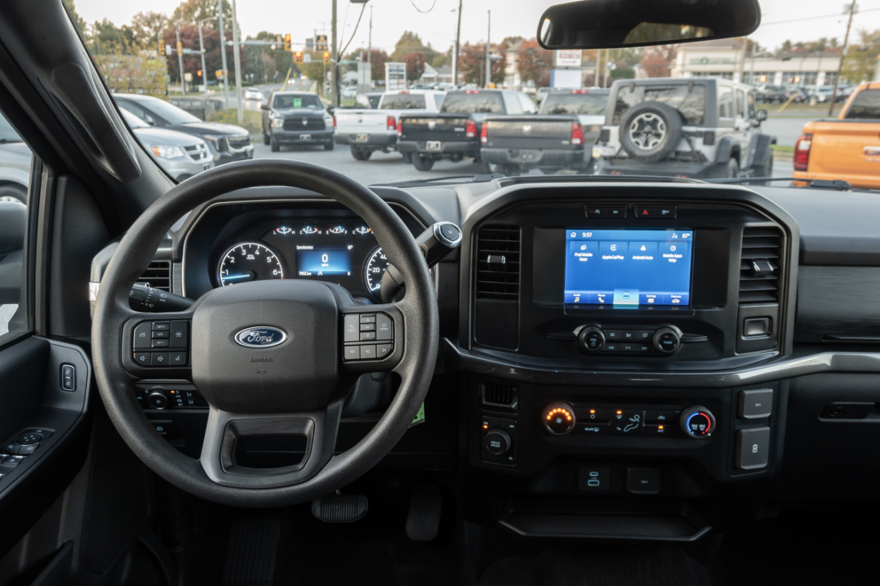 Ford F-150 XL 4WD SuperCrew 5.5' Box 2021
