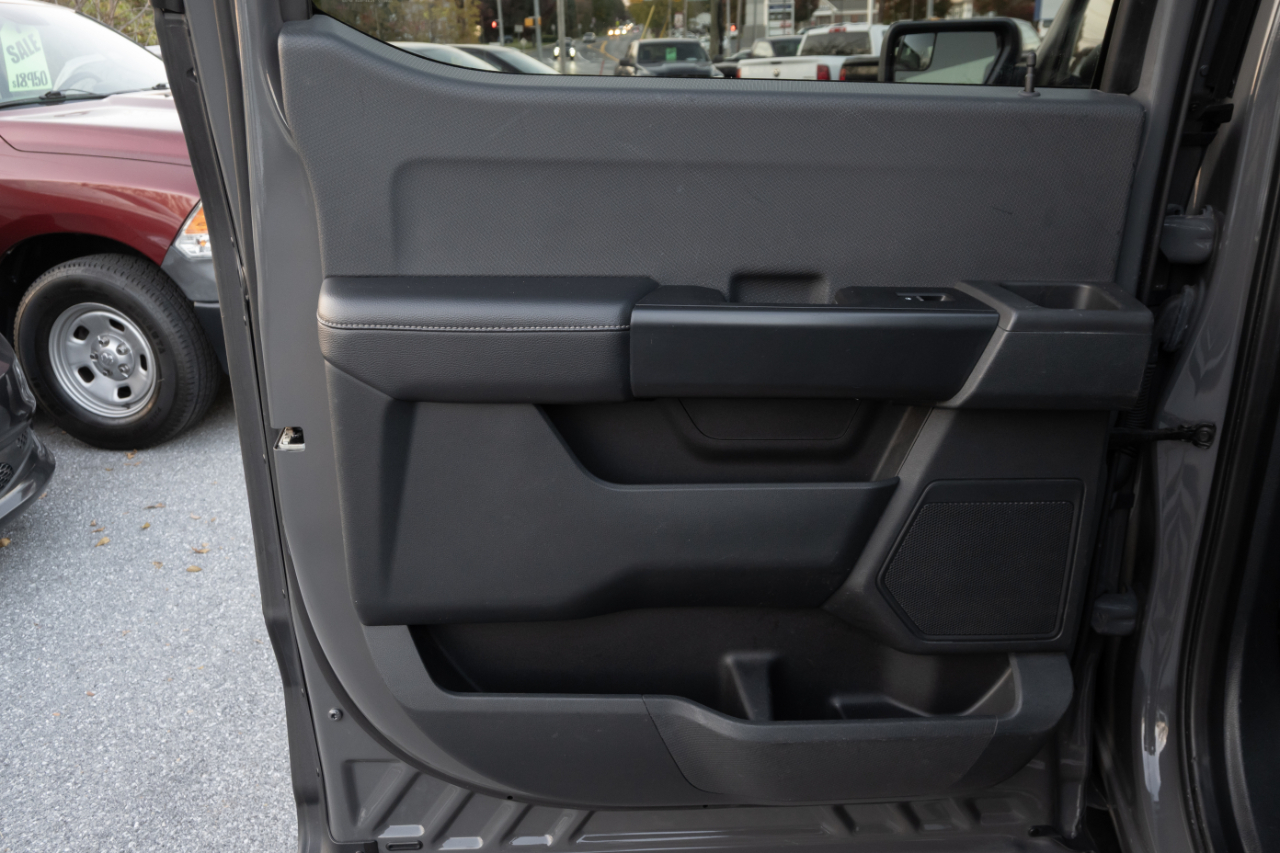 Ford F-150 XL 4WD SuperCrew 5.5' Box 2021