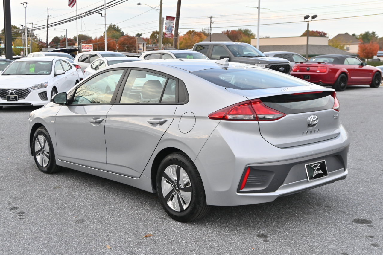 Hyundai Ioniq Hybrid Blue Hatchback 2020