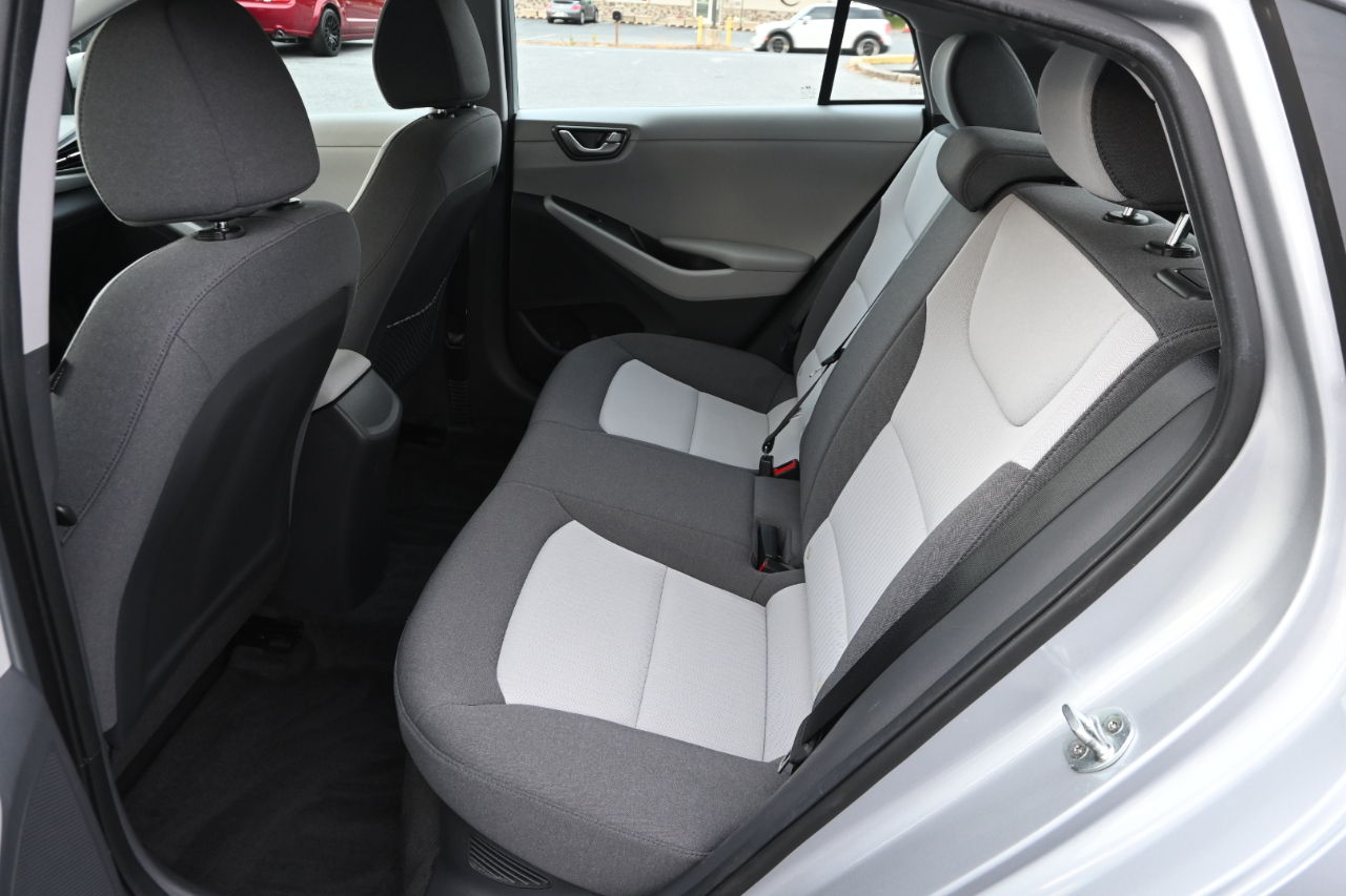 Hyundai Ioniq Hybrid Blue Hatchback 2020