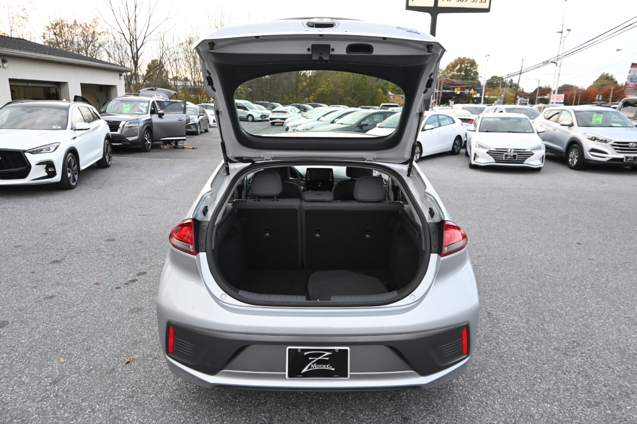 Hyundai Ioniq Hybrid Blue Hatchback 2020