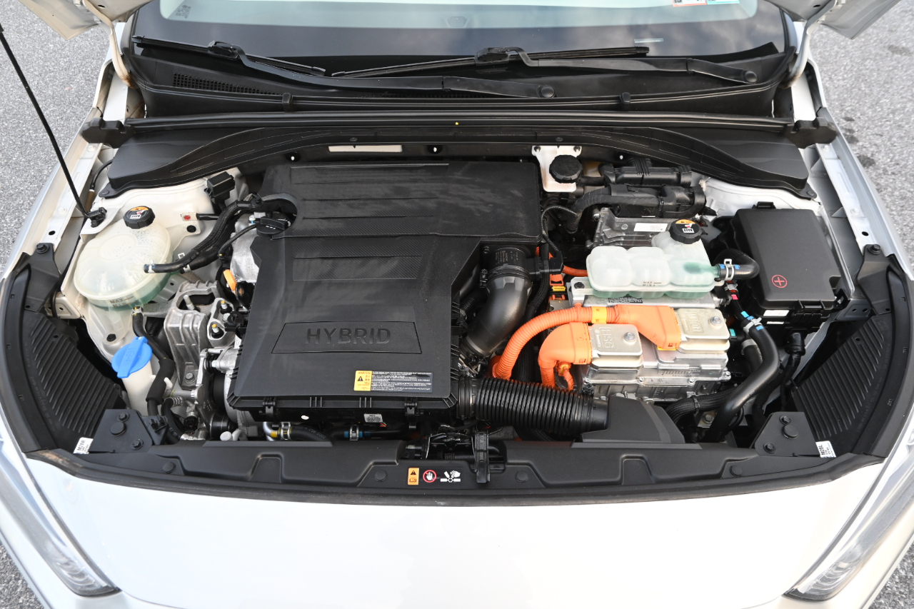 Hyundai Ioniq Hybrid Blue Hatchback 2020