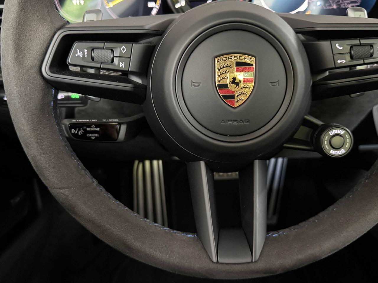 Porsche 911  2022