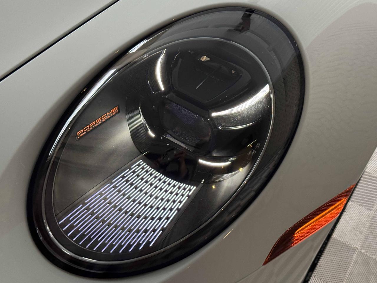 Porsche 911  2022