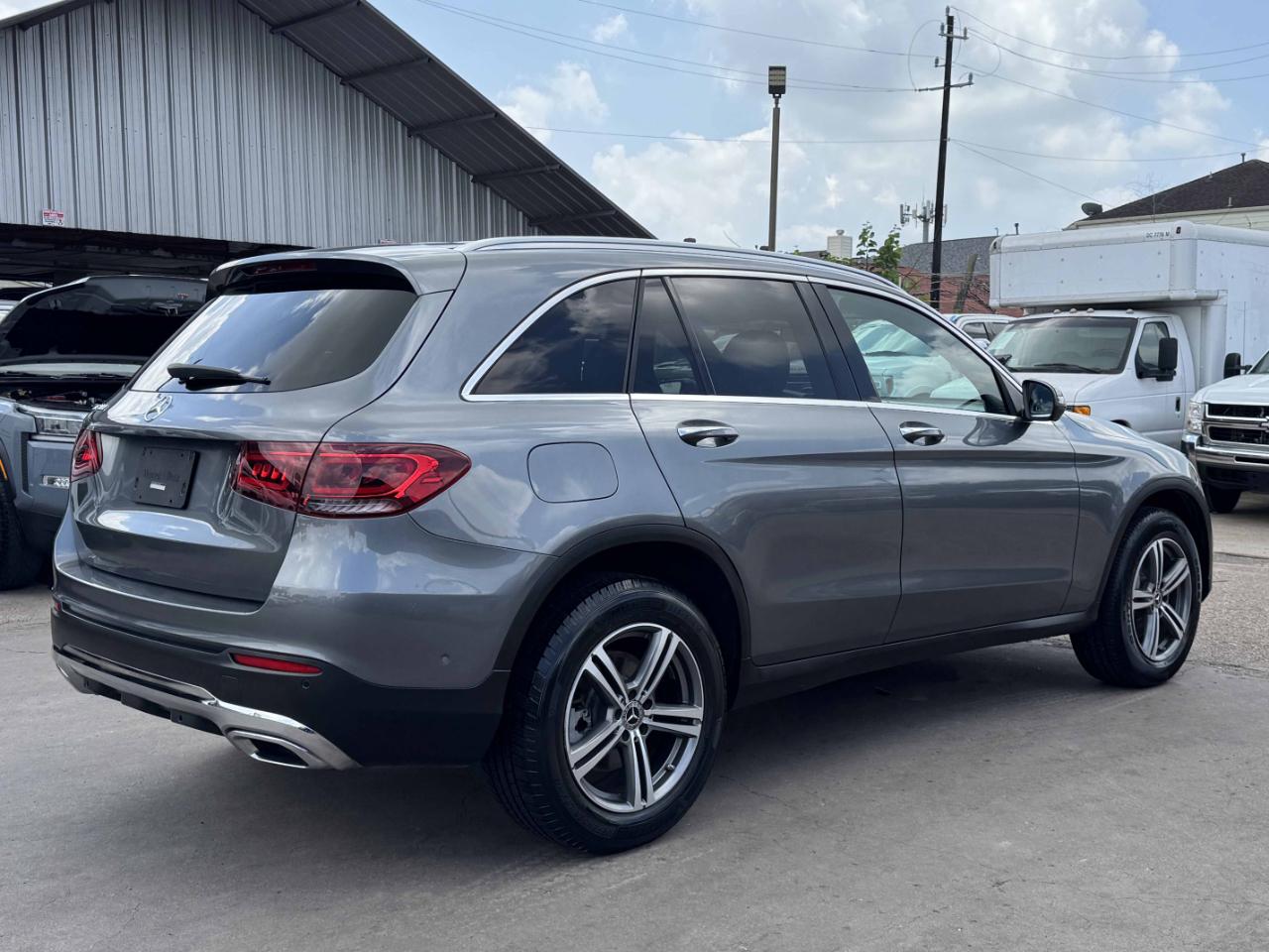 Mercedes-Benz GLC  2020