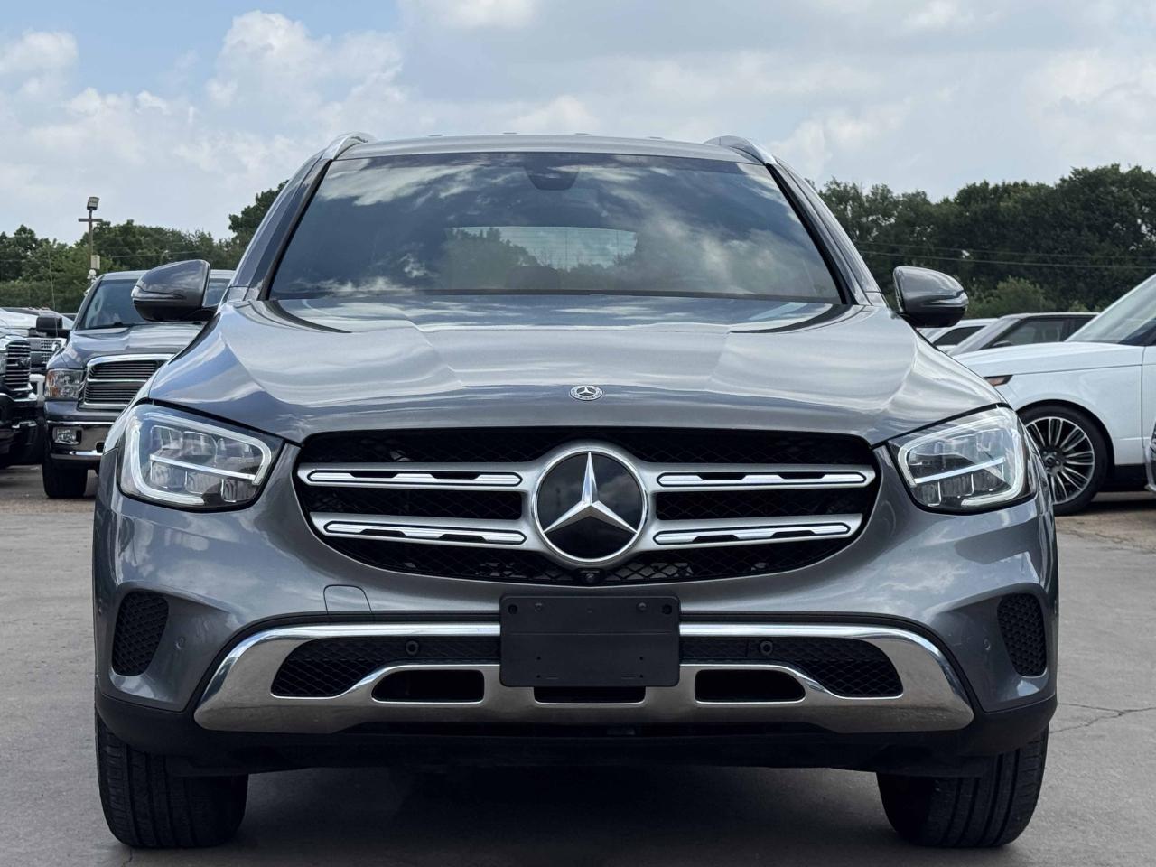 Mercedes-Benz GLC  2020