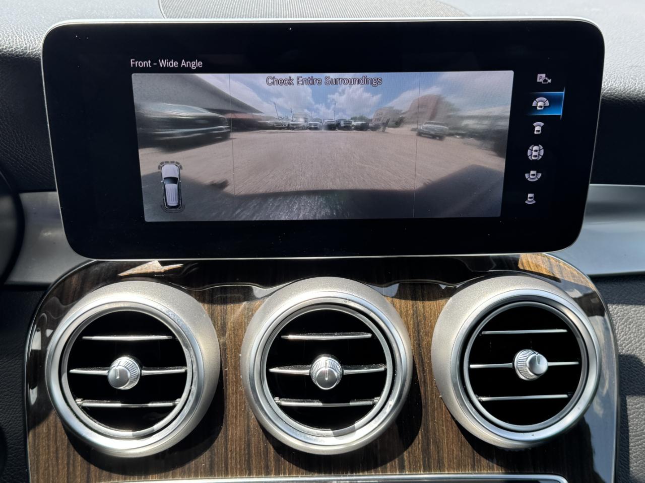 Mercedes-Benz GLC  2020