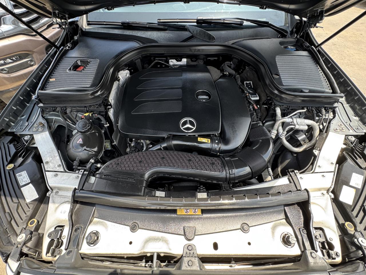 Mercedes-Benz GLC  2020