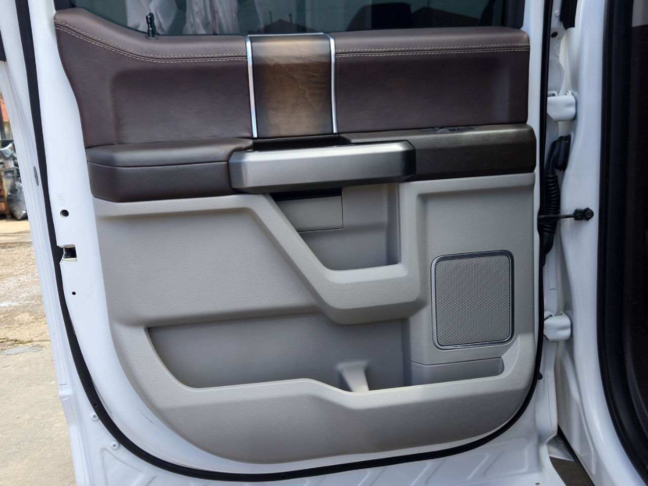 Ford Super Duty F-350 DRW  2018