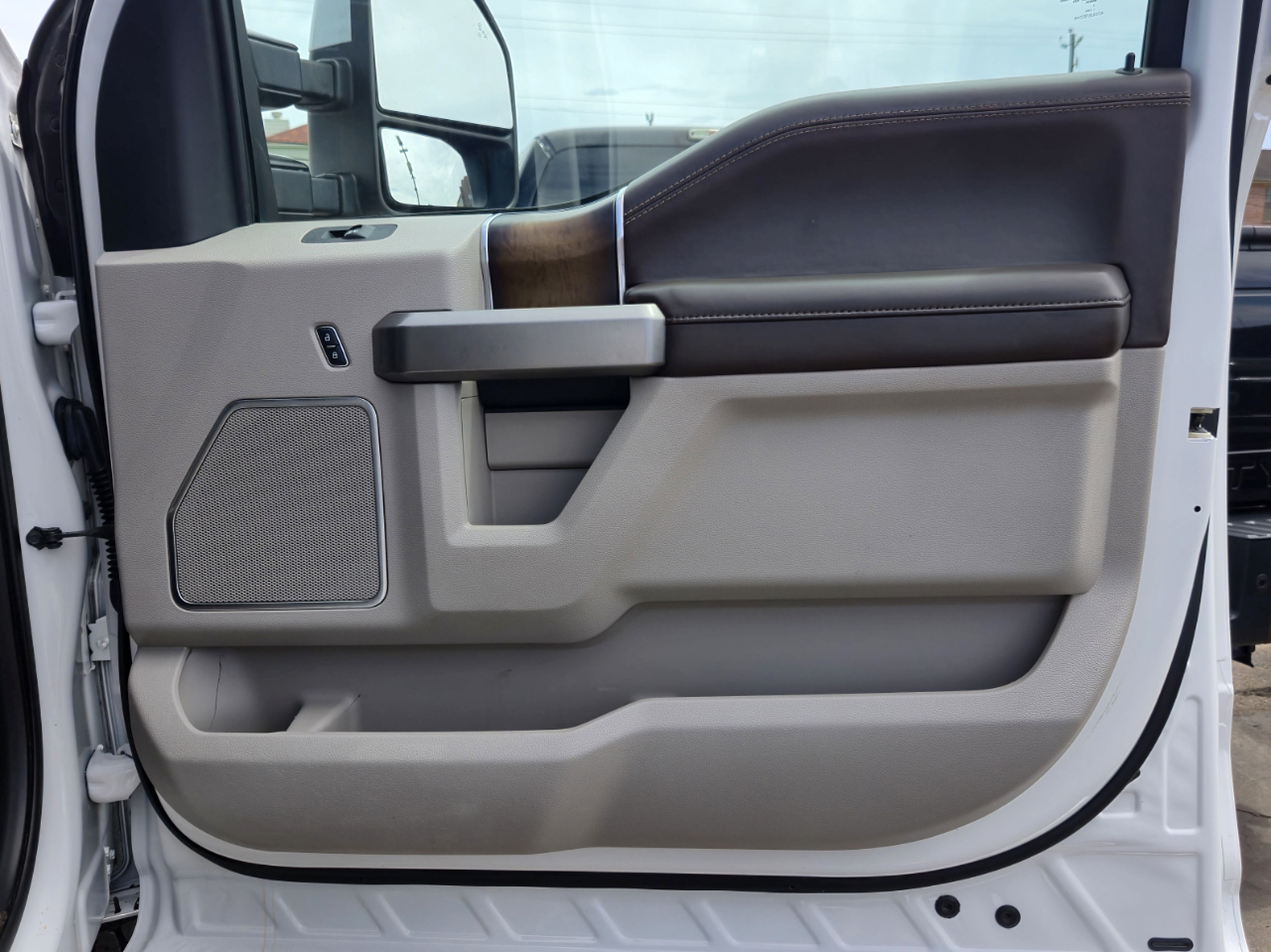 Ford Super Duty F-350 DRW  2018