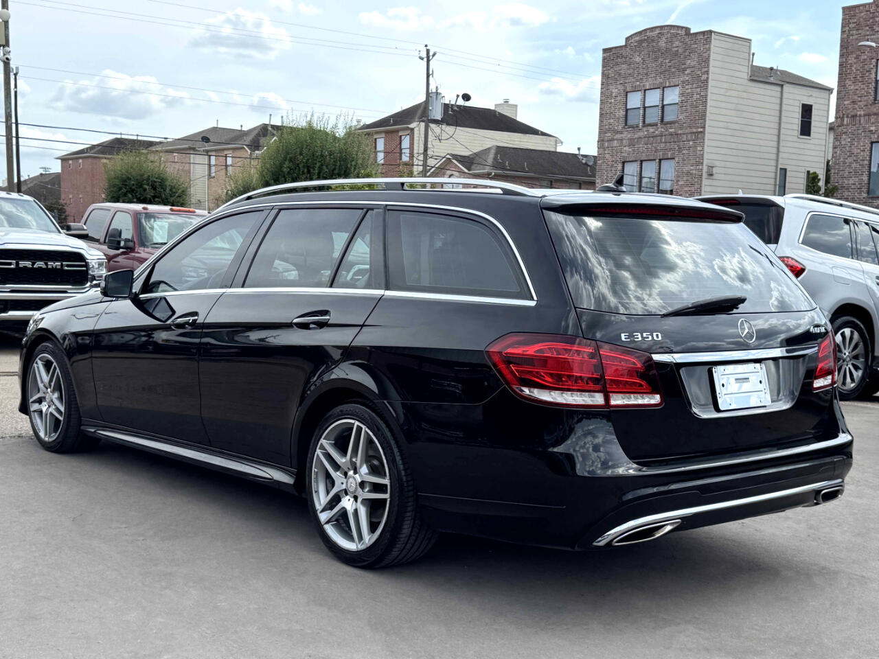 2014 Mercedes Benz E 350 Sport photo 3