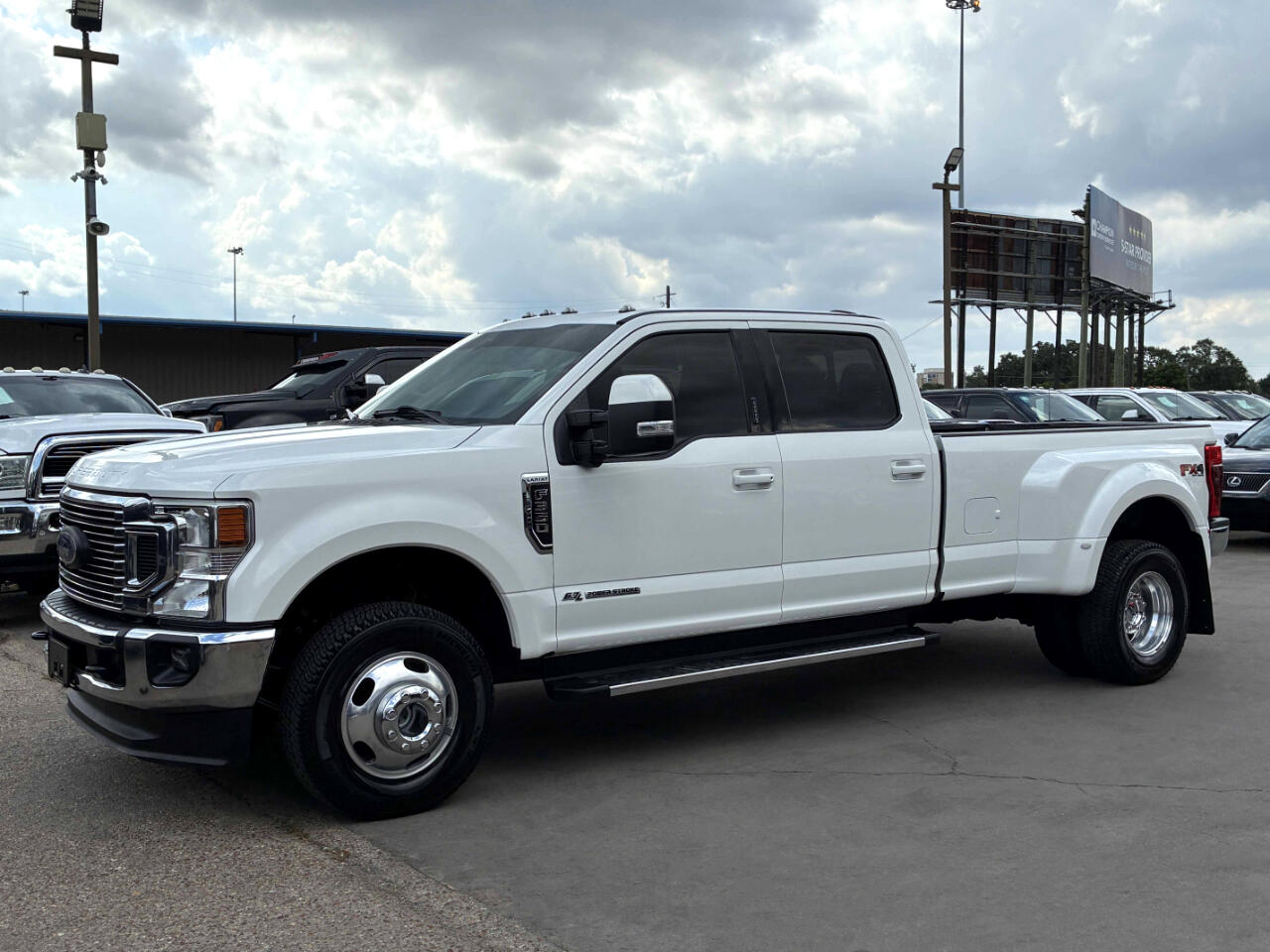 2020 Ford F-350 Lariat photo 5