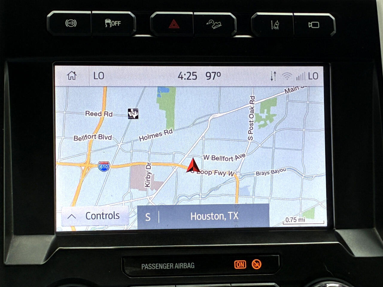 2020 Ford F-350 Lariat photo 27