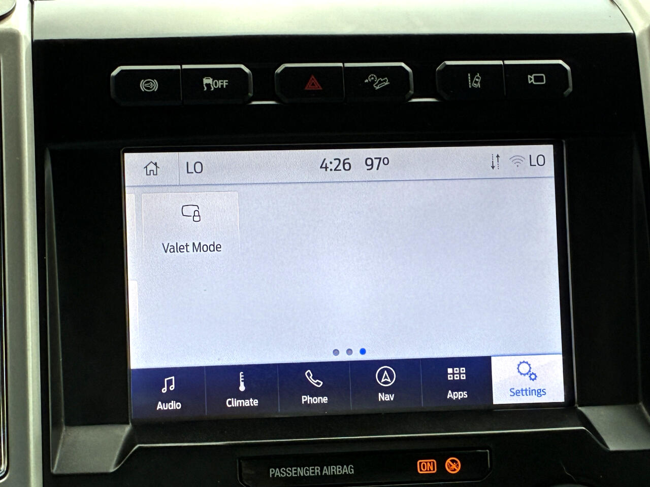2020 Ford F-350 Lariat photo 31