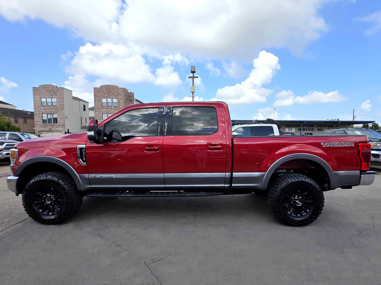2021 Ford F-350 Lariat photo 4