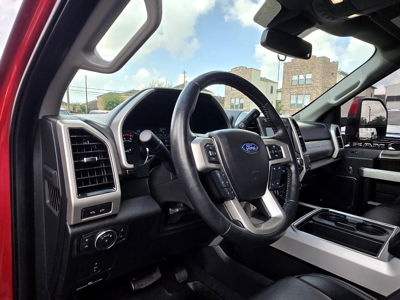 2021 Ford F-350 Lariat photo 7