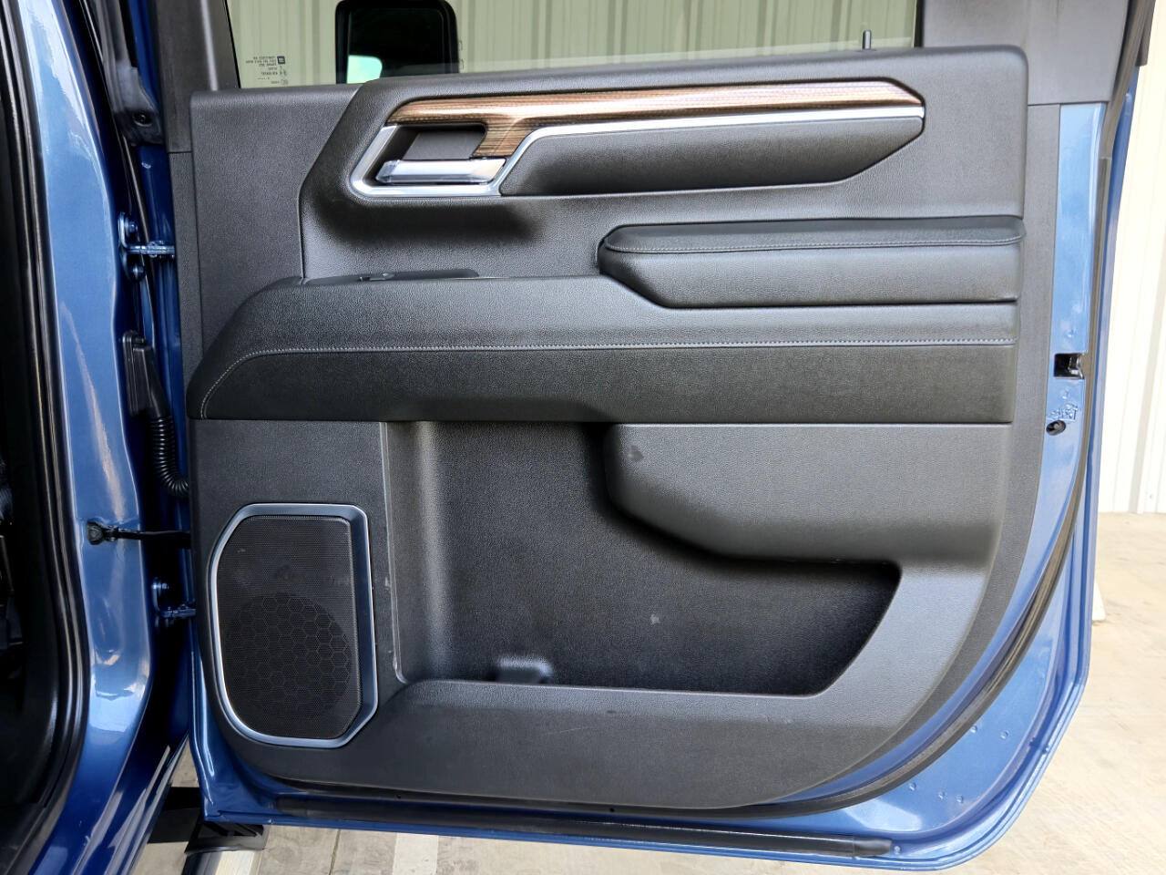 2024 Chevrolet Silverado 3500HD LT photo 14
