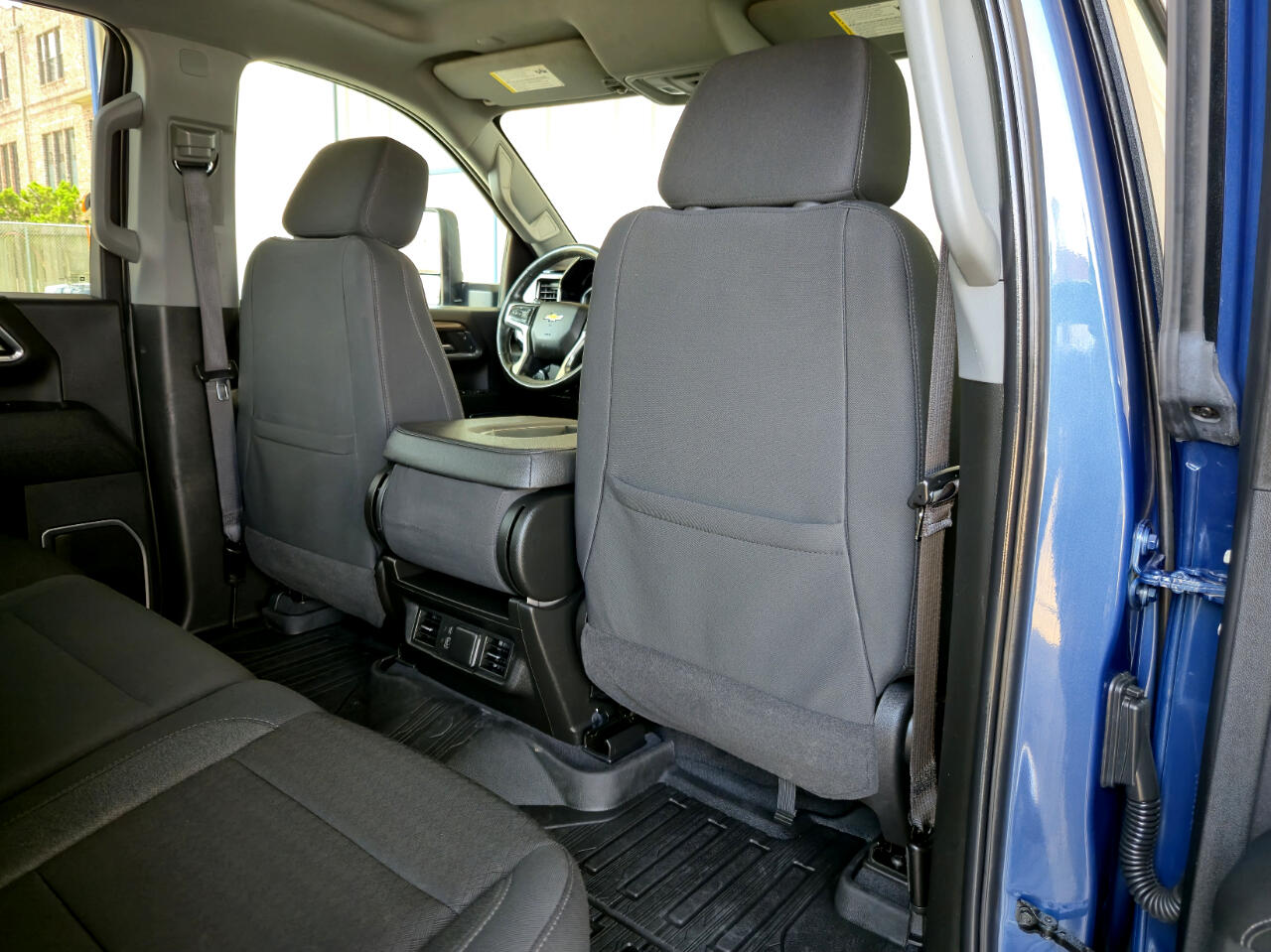 2024 Chevrolet Silverado 3500HD LT photo 15