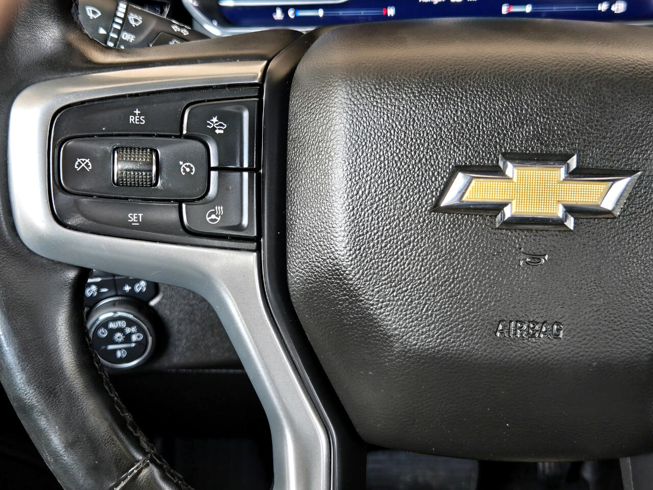 2024 Chevrolet Silverado 3500HD LT photo 24