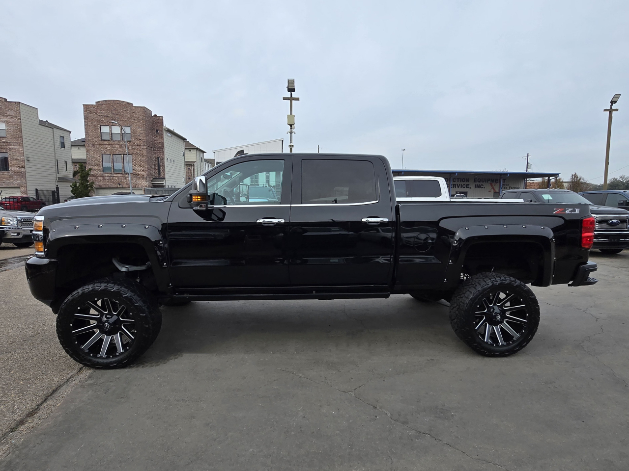 Chevrolet Silverado 2500HD LTZ Crew Cab 4WD 2019