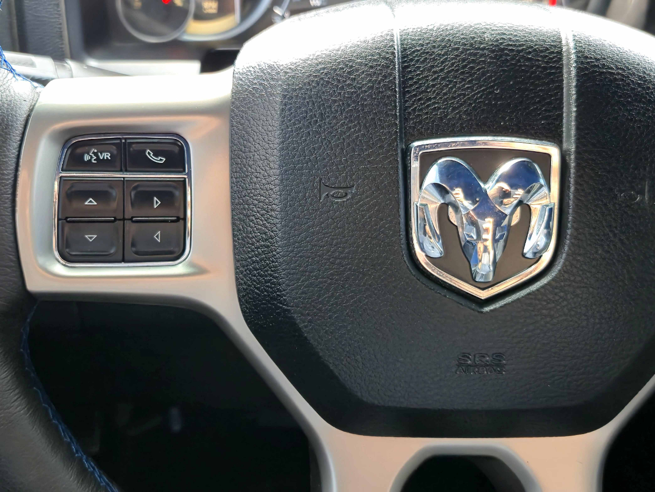 2015 Ram 2500 Laramie photo 23