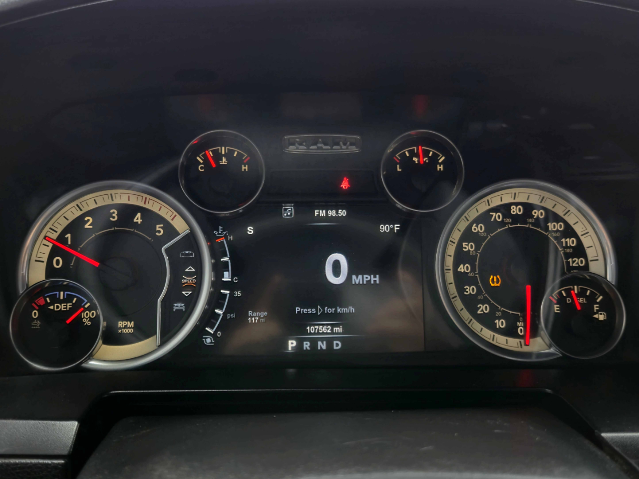 2015 Ram 2500 Laramie photo 25