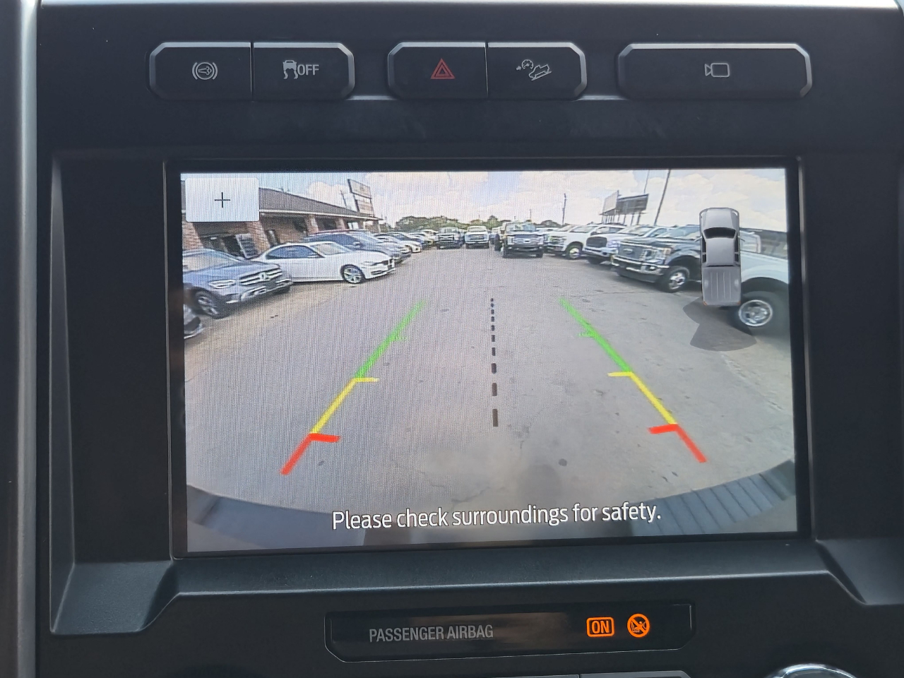 2022 Ford F-350 XLT photo 32