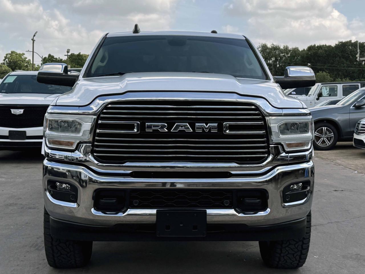 RAM 2500 Laramie Crew Cab 4WD 2021