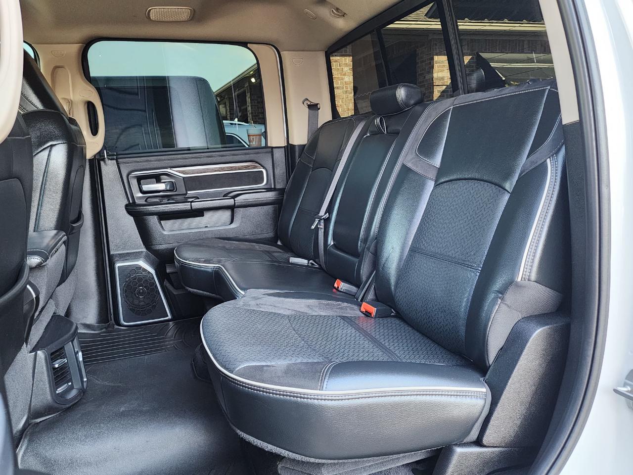 RAM 2500 Laramie Crew Cab 4WD 2021