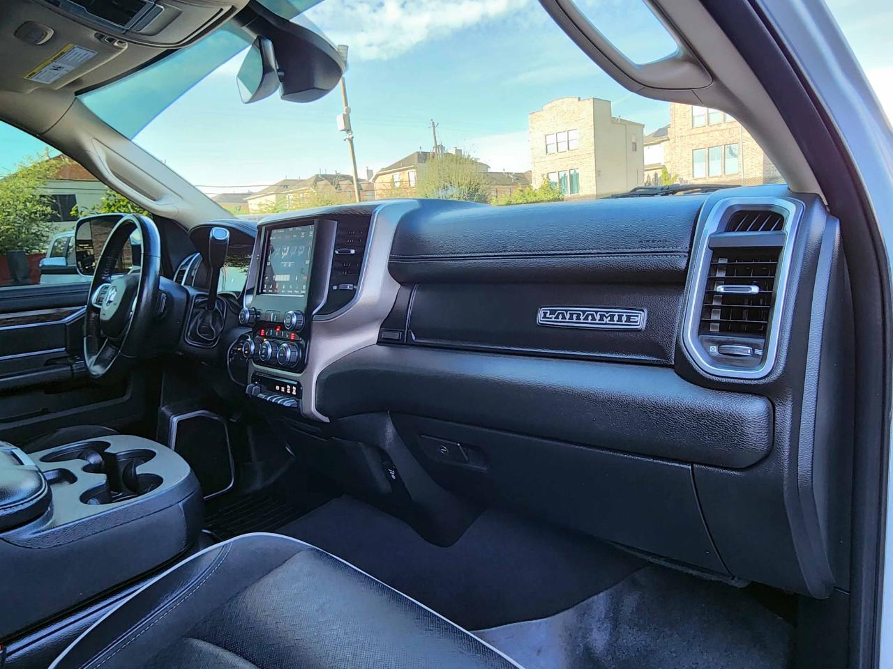 RAM 2500 Laramie Crew Cab 4WD 2021