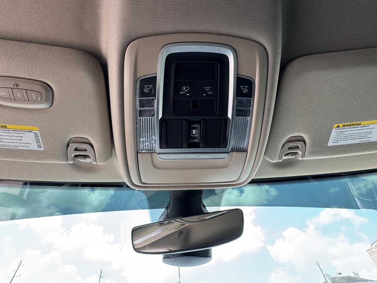 RAM 2500 Laramie Crew Cab 4WD 2021