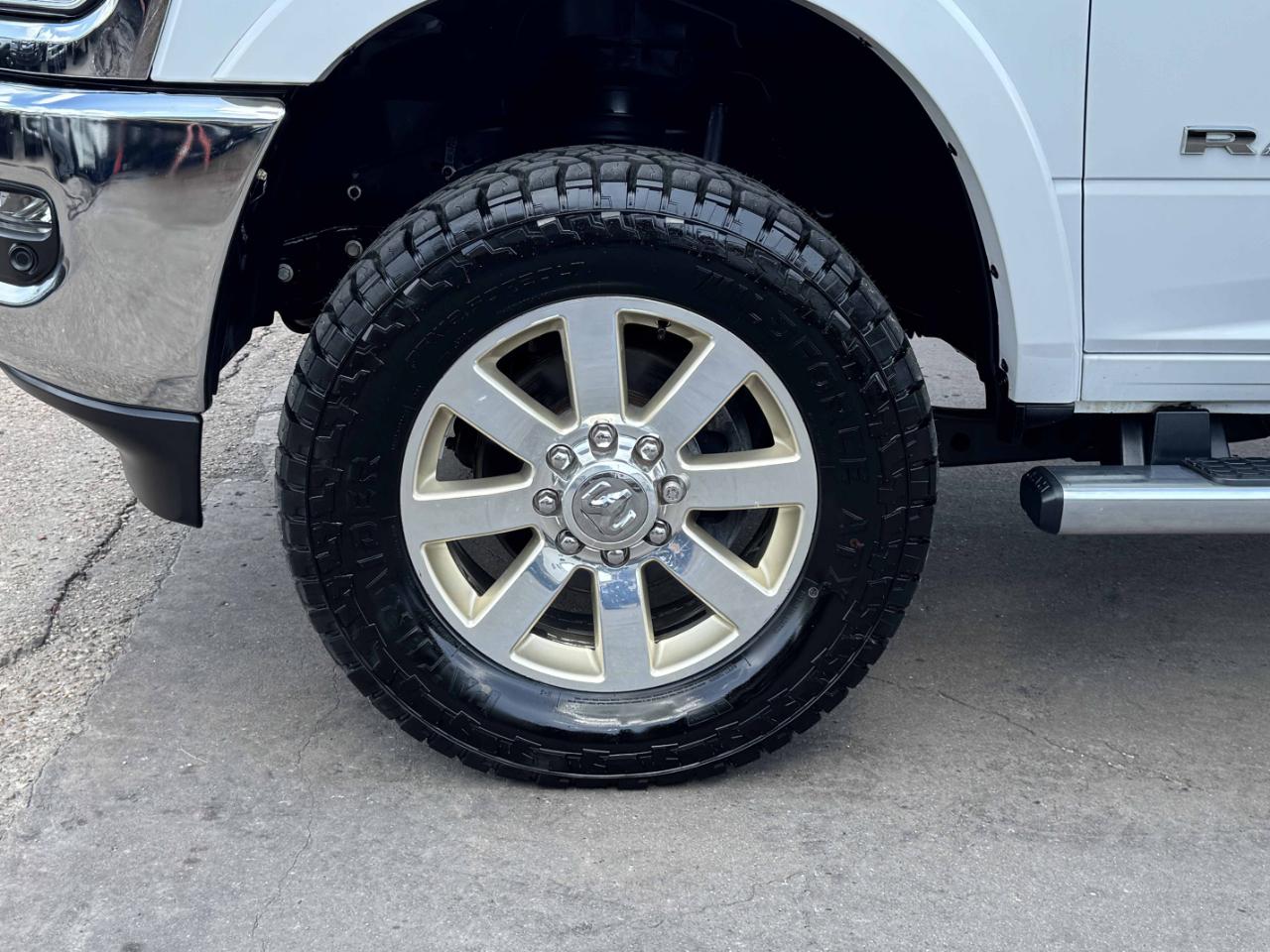 RAM 2500 Laramie Crew Cab 4WD 2021