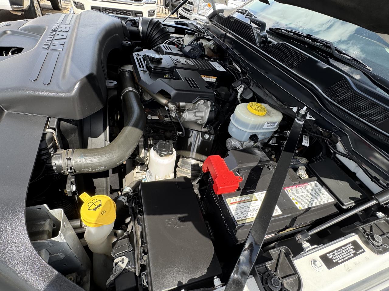 RAM 2500 Laramie Crew Cab 4WD 2021