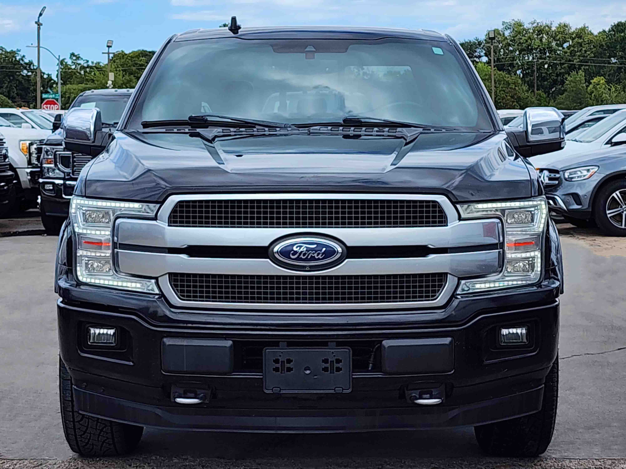 Ford F-150 Platinum SuperCrew 4WD 2018 Ford F-150 Platinum SuperCrew 4WD 2018