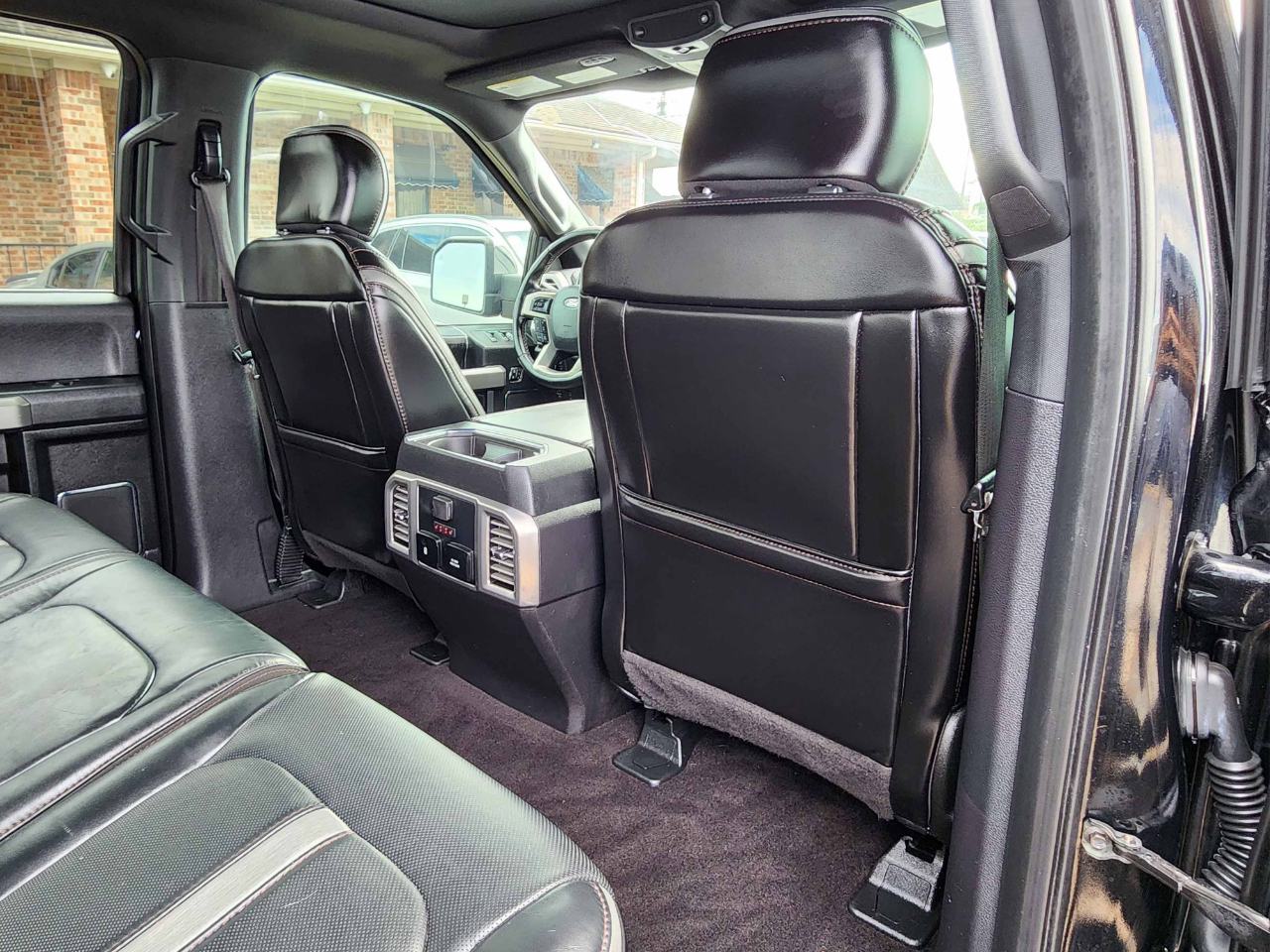 Ford F-150 Platinum SuperCrew 4WD 2018 Ford F-150 Platinum SuperCrew 4WD 2018