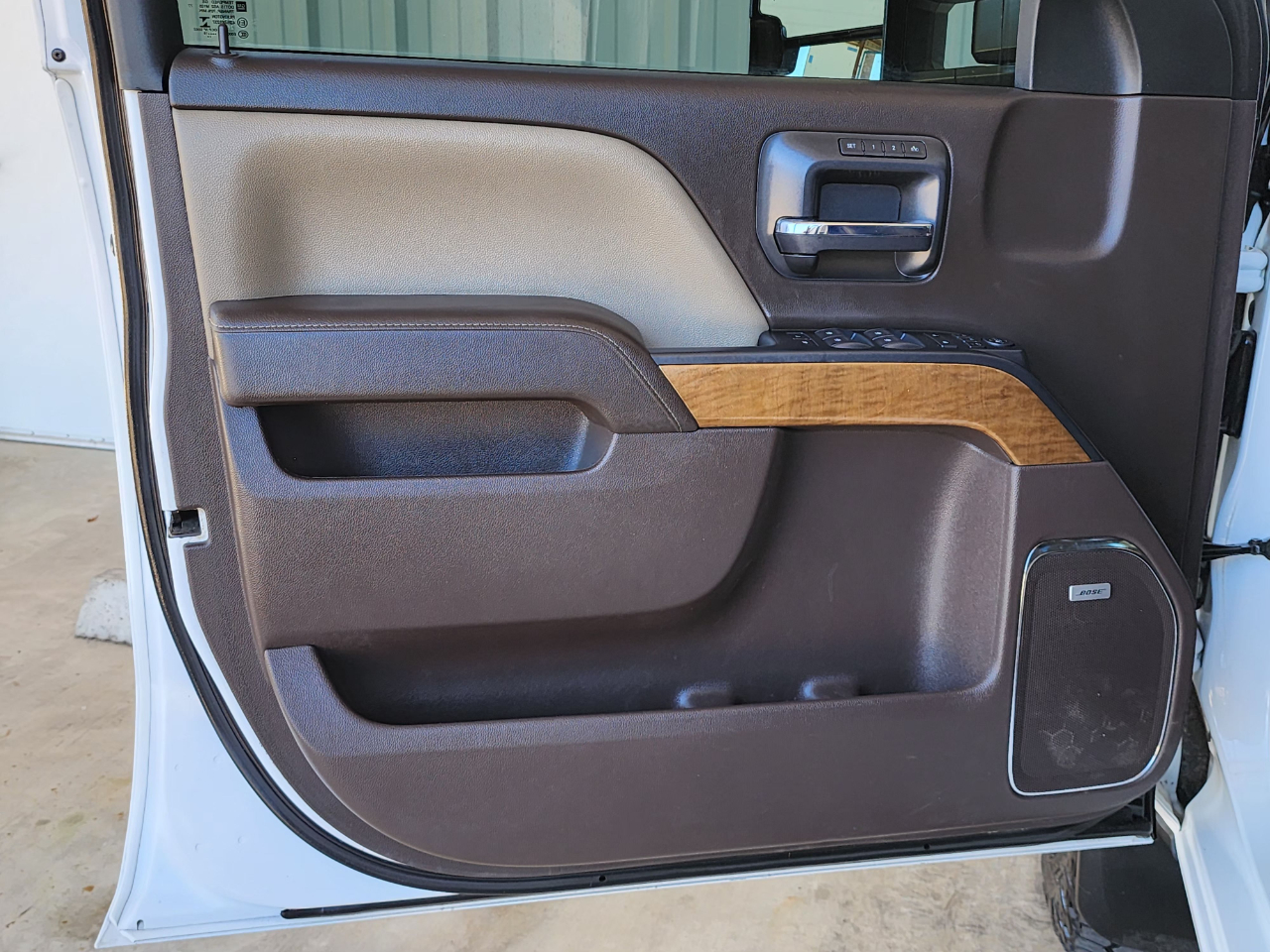 Chevrolet Silverado 3500HD LTZ Crew Cab DRW 4WD 2019 Chevrolet Silverado 3500HD LTZ Crew Cab DRW 4WD 2019