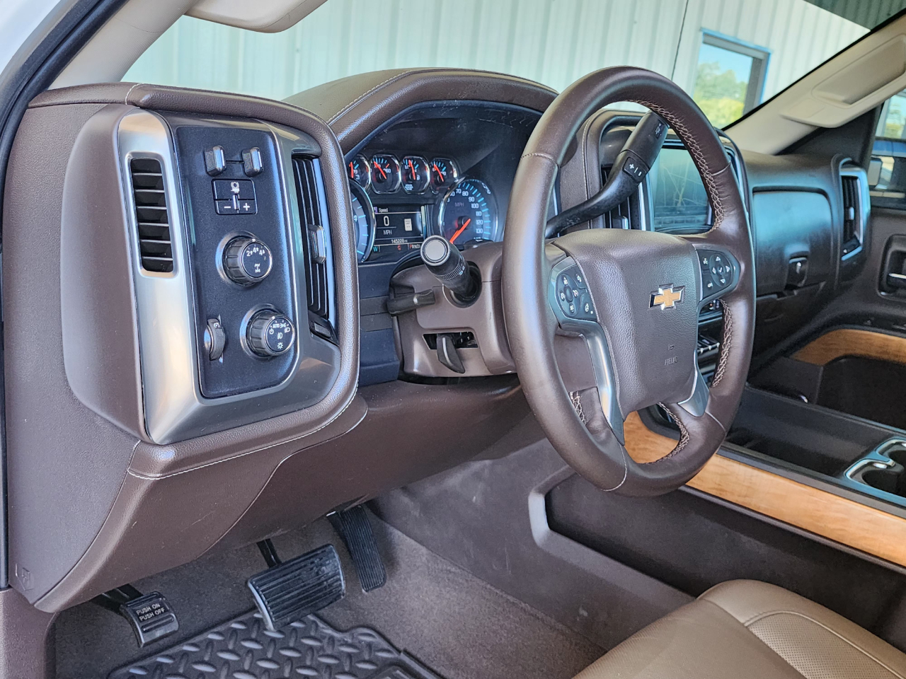 Chevrolet Silverado 3500HD LTZ Crew Cab DRW 4WD 2019 Chevrolet Silverado 3500HD LTZ Crew Cab DRW 4WD 2019
