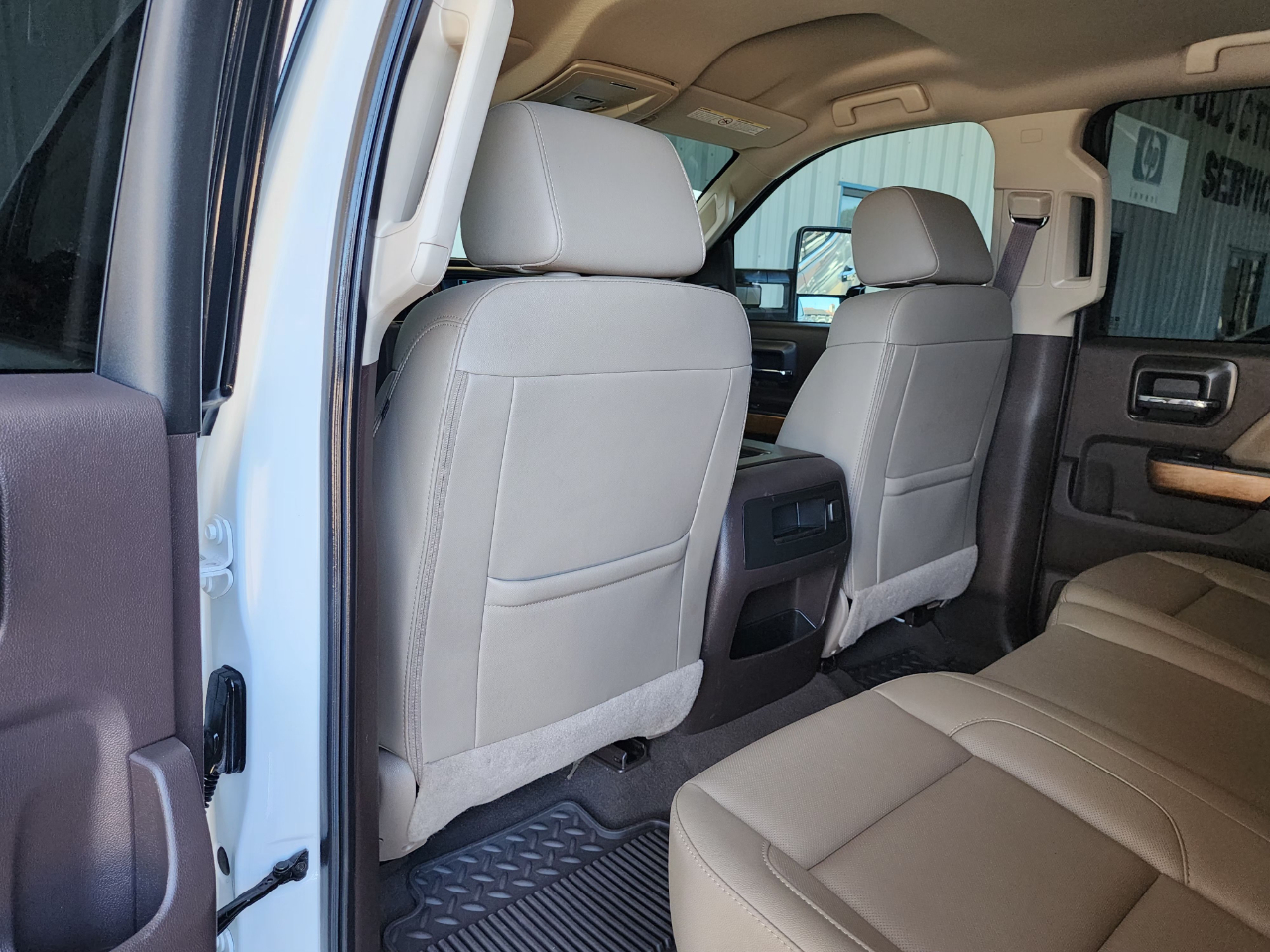 Chevrolet Silverado 3500HD LTZ Crew Cab DRW 4WD 2019 Chevrolet Silverado 3500HD LTZ Crew Cab DRW 4WD 2019