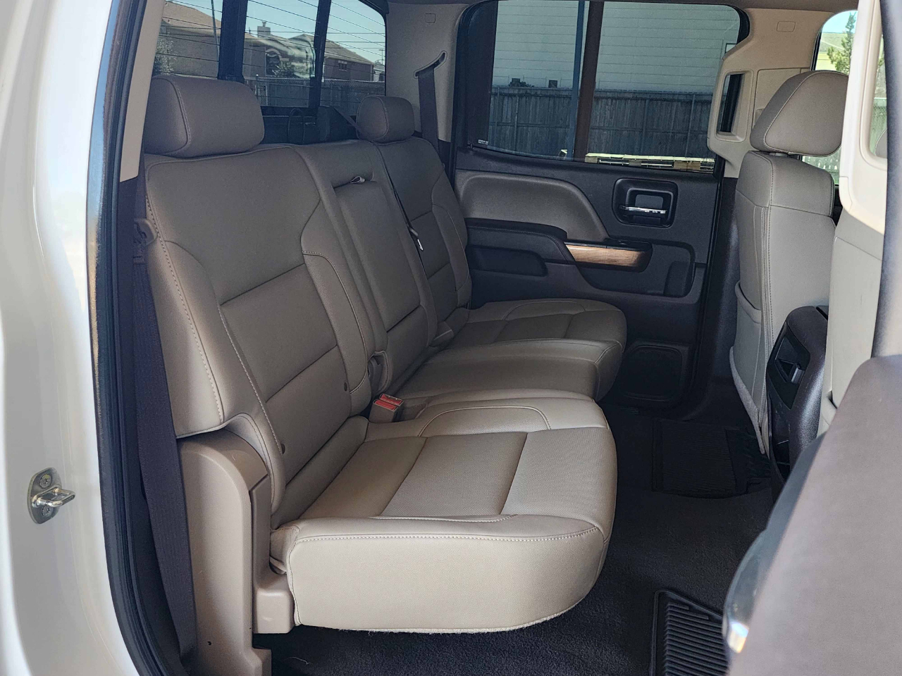 Chevrolet Silverado 3500HD LTZ Crew Cab DRW 4WD 2019 Chevrolet Silverado 3500HD LTZ Crew Cab DRW 4WD 2019