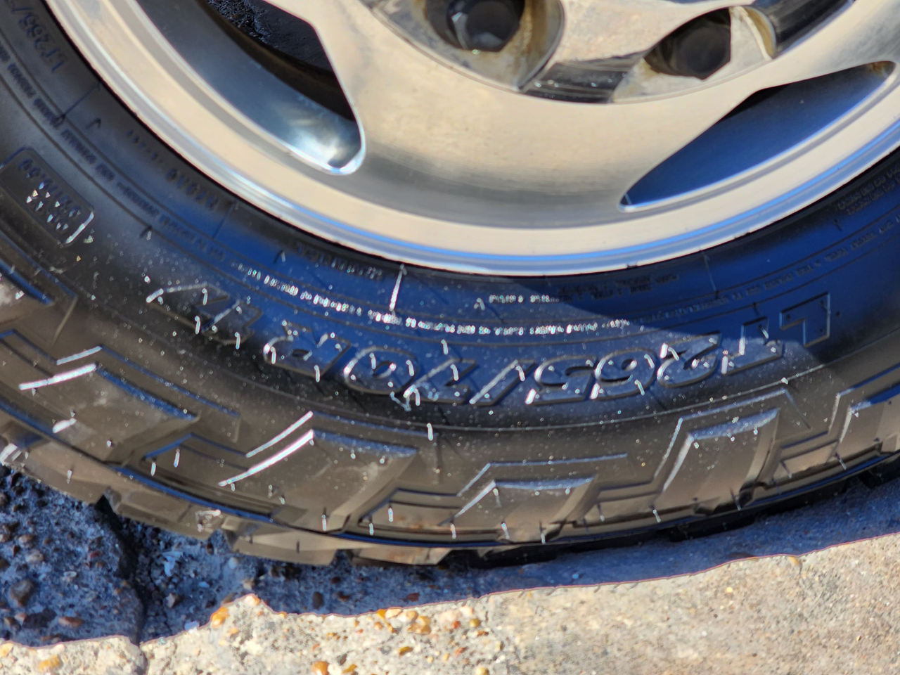 Chevrolet Silverado 3500HD LTZ Crew Cab DRW 4WD 2019 Chevrolet Silverado 3500HD LTZ Crew Cab DRW 4WD 2019