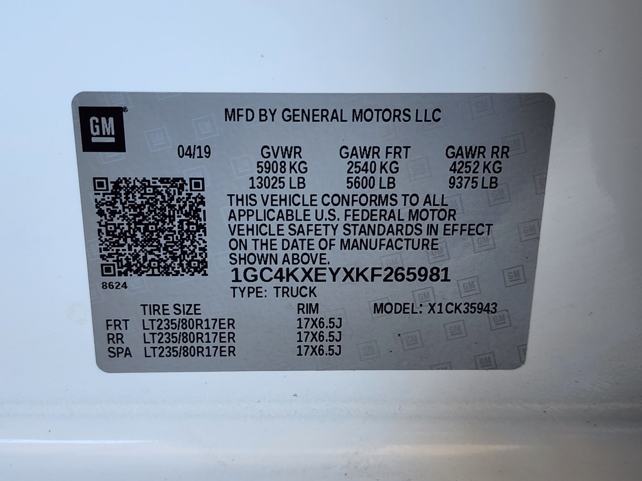 Chevrolet Silverado 3500HD LTZ Crew Cab DRW 4WD 2019 Chevrolet Silverado 3500HD LTZ Crew Cab DRW 4WD 2019