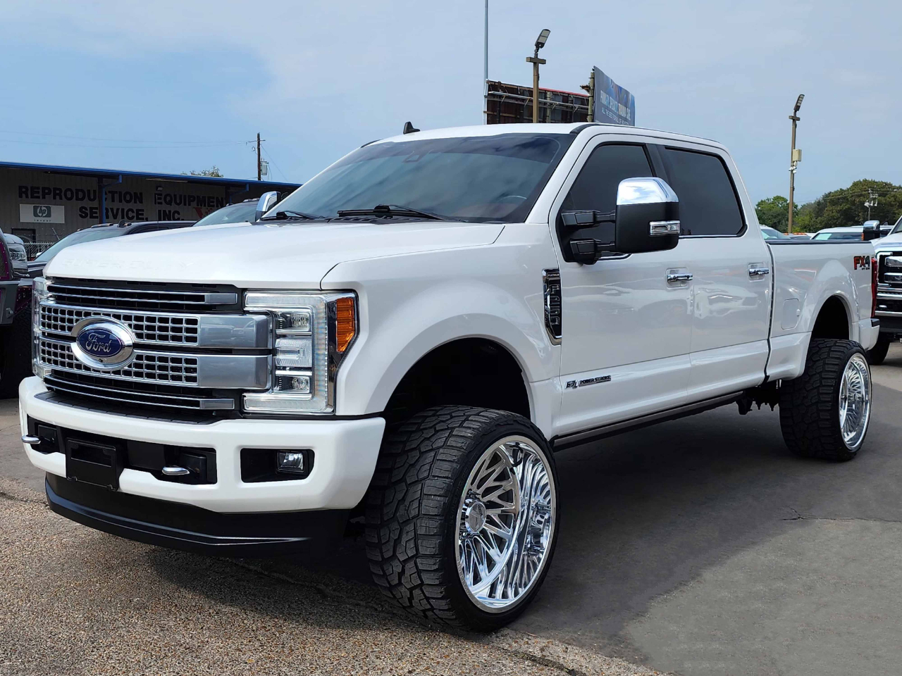 2019 Ford F-250 Platinum photo 3