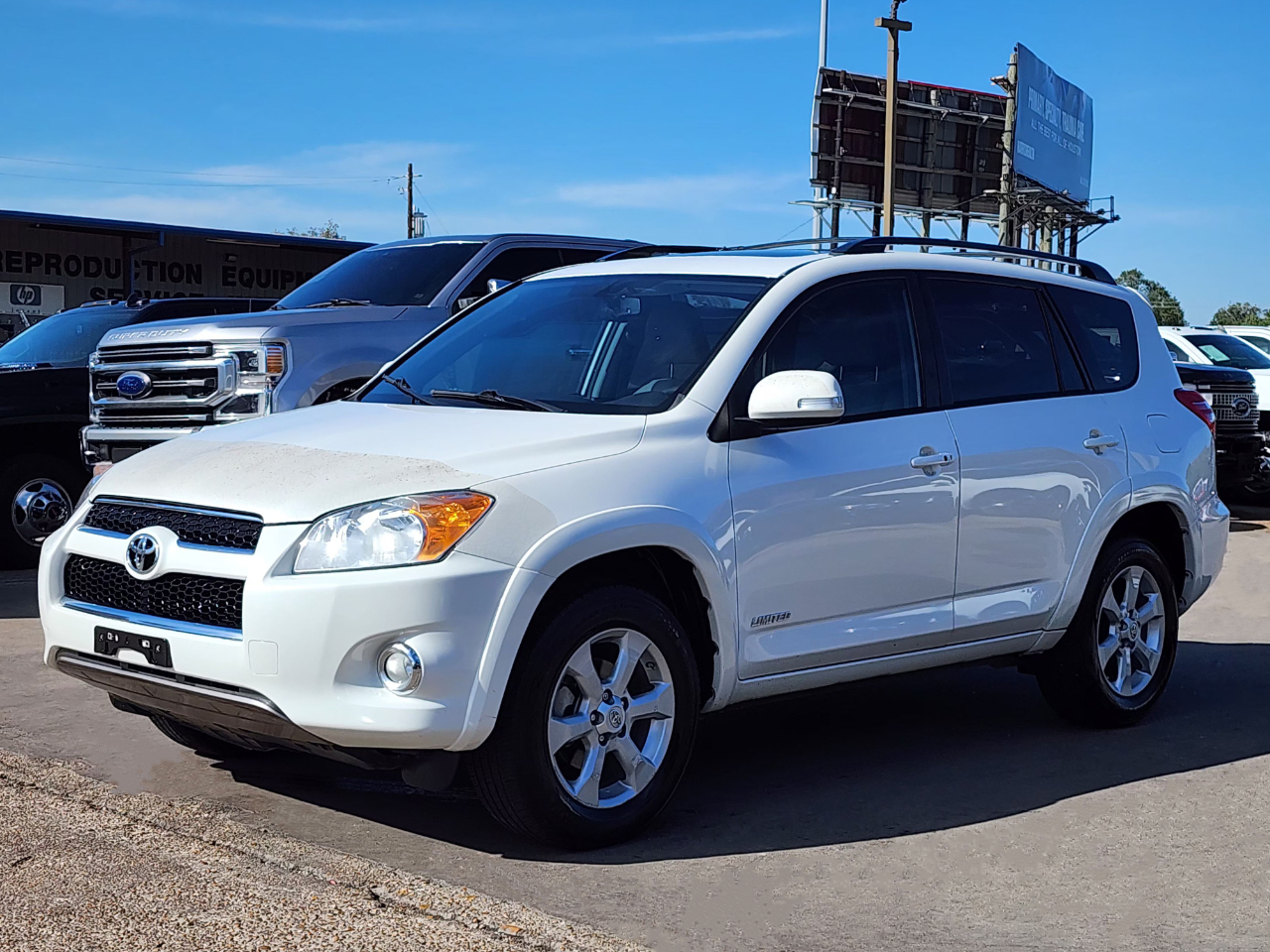 Toyota RAV4  2011