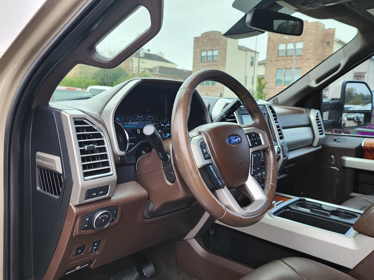 Ford Super Duty F-350 DRW  2017