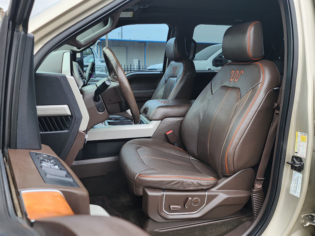 Ford Super Duty F-350 DRW  2017