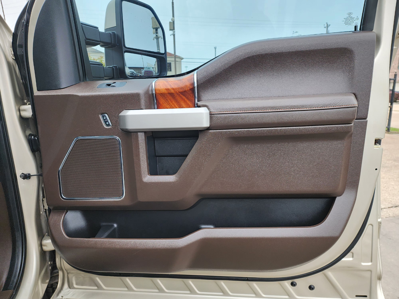 Ford Super Duty F-350 DRW  2017