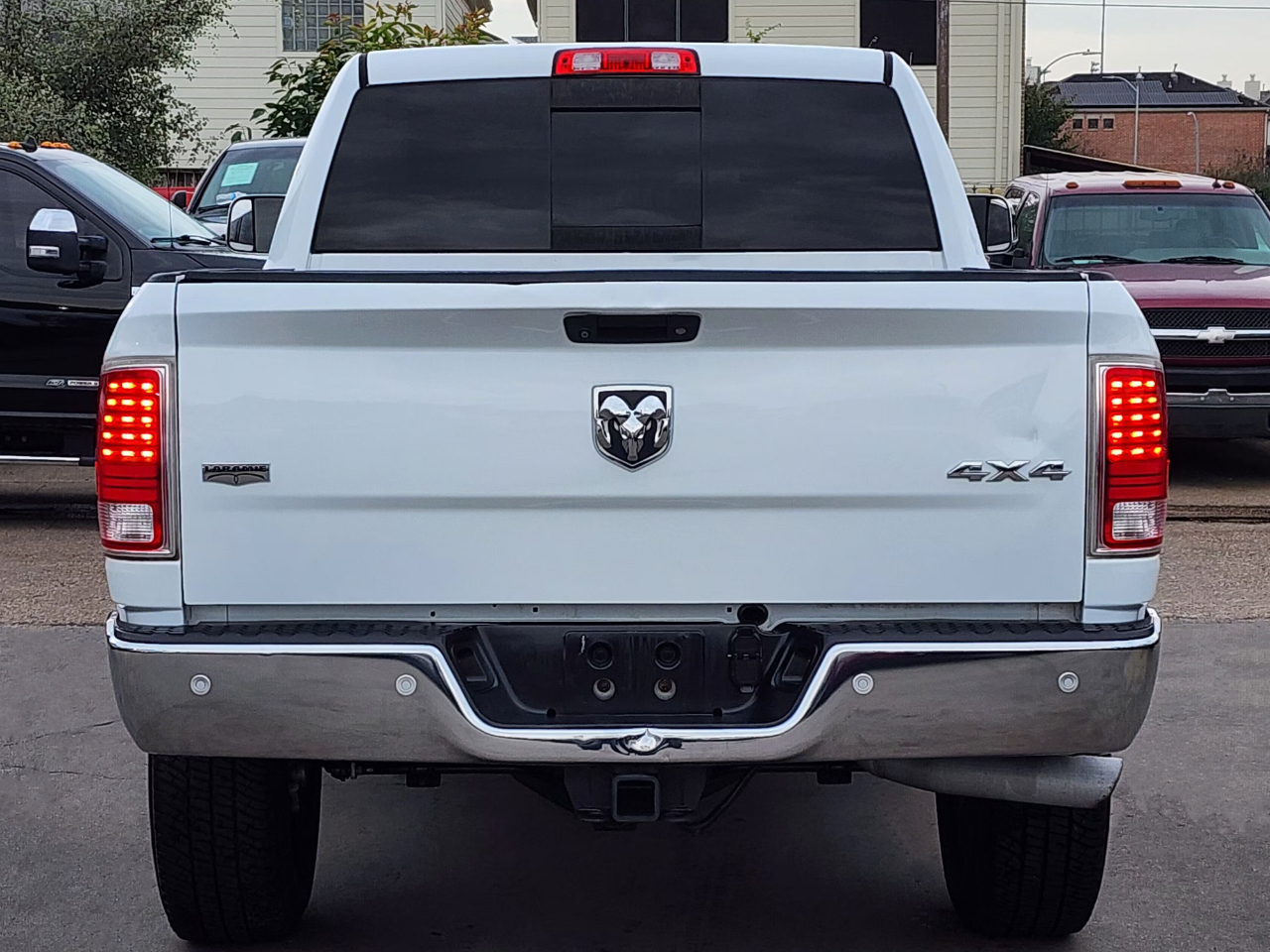 RAM 2500 Laramie Mega Cab 4WD 2016